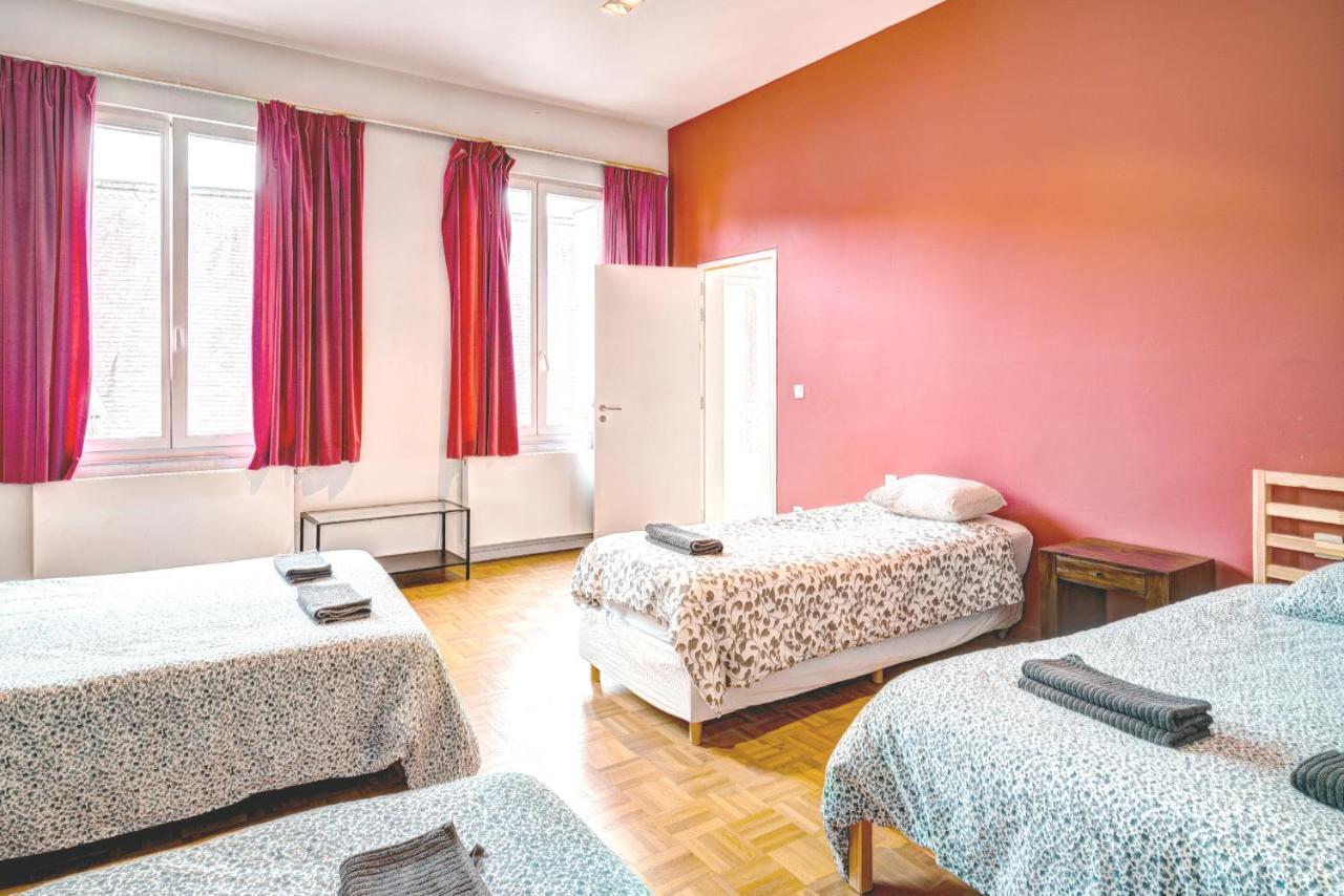 Three Bedroom Marble Apartment In The Heart Of Anvers Dış mekan fotoğraf