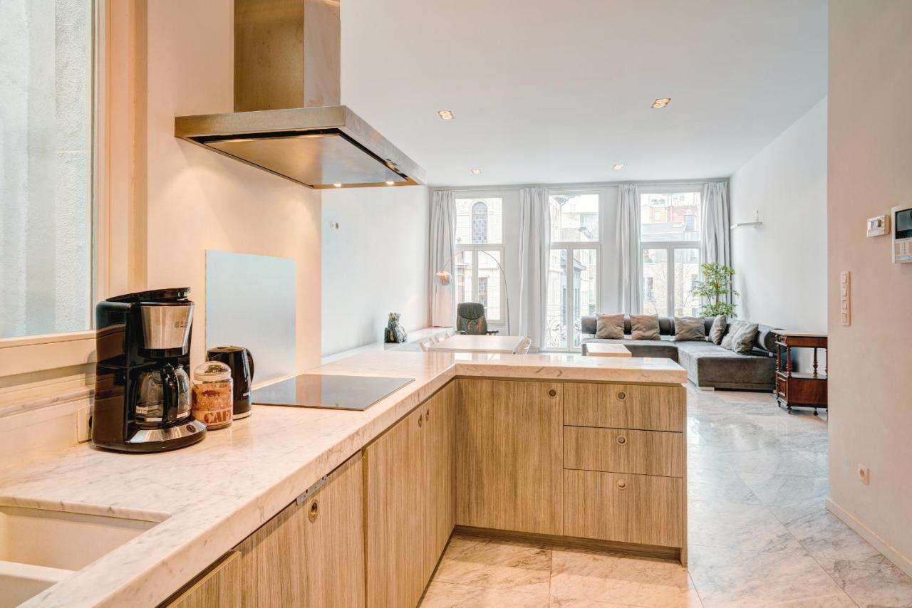 Three Bedroom Marble Apartment In The Heart Of Anvers Dış mekan fotoğraf